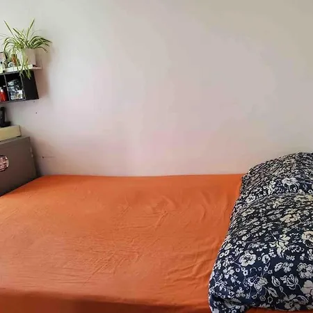 Relais2 & Paris * Magny-le-Hongre